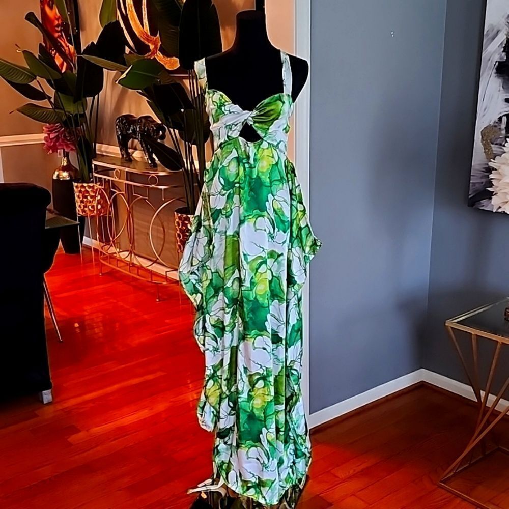 Oama dress sz 14